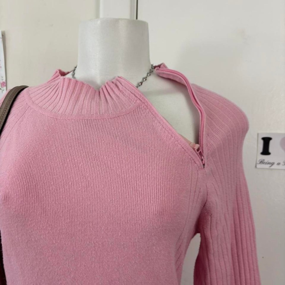 / BCleo Petites Y2K Pink Ribbed Mock Neck Zip-Shoulder Sweater S/P — Coquette - Picture 4 of 7